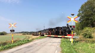 Gammal järnvägsövergång i Funbo / Swedish vintage railroad crossing