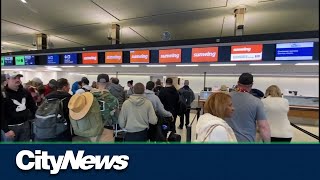 Sunwing passengers at Edmonton International Airport face long delays