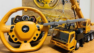 【工事車両】ハンドル操作できる超リアルクレーン車！怪現象付き【Radio control】