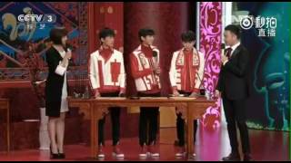 【TFBOYS王俊凯】现场考验俊凯演技，用青春修炼手册演绎不同情绪【KarRoy凯源频道】