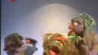 Doe ze in de was (Dutch Sesame Street)