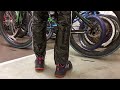 tire deflation flat tires on bmx and dirt bikes. luft aus dirt und bmx raus lassen