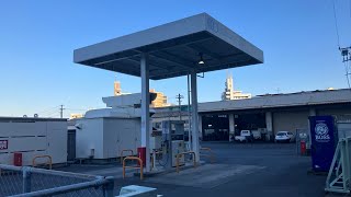 広電江波営業所 洗車の様子