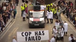 LIVE: XR Rise and Rebel March at the Lord Mayor's Show