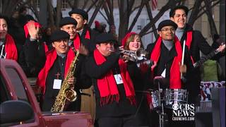 Obama grooves to jazz band in inaugural parade