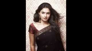 andrea Jeremiah is all about awesome New look Unseen HD