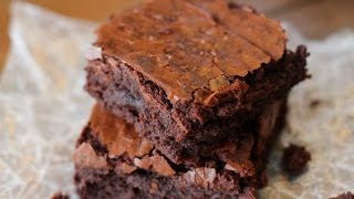 Fudgy Nutella Brownies | Six Sisters Stuff