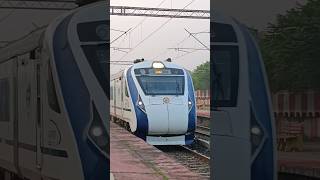 PURI - Rourkela Vande Bharat on Curve to platform🔥🚅🚄 #indianrailways #shortsfeed #viralshort #trend