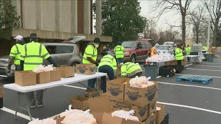 Mobile pantries help feed those in need after Memphis area ice storm