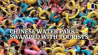 Chinese water park swamped with tourists