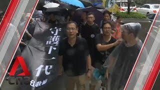 Hong Kong protest: Thousands of teachers rally