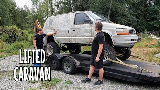 We find the Tallest Caravan on Craigslist