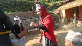 सिङ्गारु छेकाइ आदरणीय अंकल नेत्र बिष्ट ले ( local dance rolpa gumchal nepal)