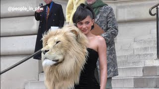Kylie Jenner with a lion head - Schiaparelli Haute Couture SS23 fashion show in Paris - 23.01.2023