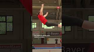 Fliegende Ministerin: Baerbock zeigt Trampolin-Können | #ntv #shorts #baerbock #paralympics