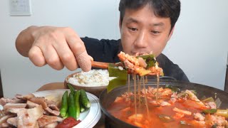 날씨도춥고해서얼큰한돼지찌개끊였습니다🫦돼지찌개먹방(pork jjageul-i mukbang!!!)1080p60