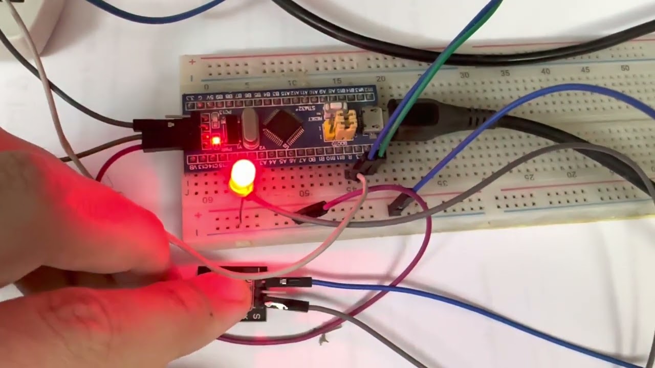 LED Control Using Push Button With STM32 - YouTube