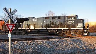 11/28/20 - CN 3008, the Illinois Central Heritage Unit, on UP OCSNU