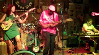 Super Chikan: Yard Boy Blues @Ground Zero Club ( Aug 2011)