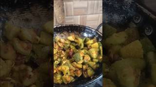 మీరు ఎప్పుడైనా తిన్నారా అడవి కాకరకాయ fry? #food #shorts #video #youtube #cooking #trending # #music