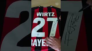 Eine Unterschrift bitte! | Florian Wirtz verlängert in Leverkusen bis 2027