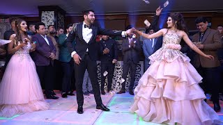 AMAZING COUPLE & FAMILY BOLLYWOOD DANCE || INDIAN WEDDING BEST CHOREOGRAPHY || 2020