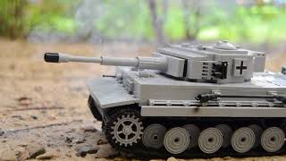 WW2 Tank battle / Tiger vs. T-34 ( Lego )