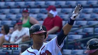 PHI@ATL: Bethancourt singles for second RBI of game