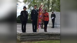 Cérémonie commémorative au Mémorial canadien à Courcelette