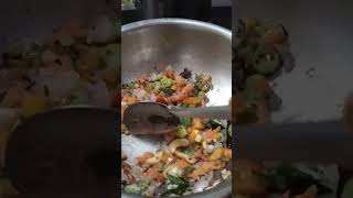 Upma recipe in 1min#upma lovers#shorts#ytshorts#Easy morning breakfast