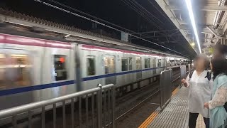 千歳烏山駅　京王ライナー通過　5000系