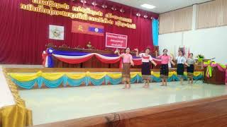 ຊາດລາວເຜົ່າລາວ ຊ້ອມຟ້ອນ Lao traditional dance