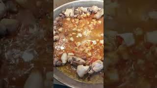 Receta de paella mixta para 16 personas