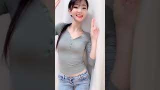 抖胸，乳摇13#街拍#美女#抖胸