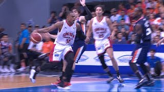 Justin Brownlee muscles his way to the hole! | PBA Governors’ Cup 2019 Finals