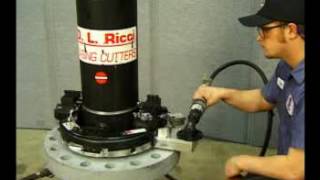 Hydratight Clamshell Casing Cutter Demo