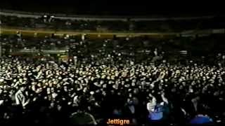 Joan Jett - DIRTY DEEDS ( LIVE ) 1991