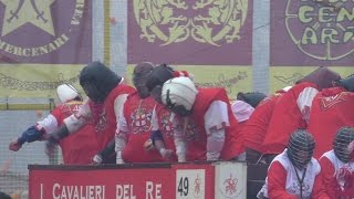 Battaglia arance I Cavalieri del Re carro da getto - Carnevale Ivrea 2016