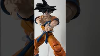 Did you notice Goku's face is different from the former figuarts?悟空の顔パーツが以前のフィギュアーツと違うの感じた？ #shorts