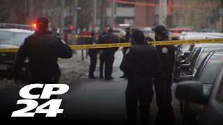 Man hospitalized after shooting in downtown Toronto