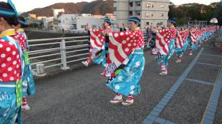 第２０回よさこい東海道２０１６前日祭あゆみ橋　とらっくよさこいbyちふれ