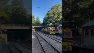 TRAINS AM22 Aurizon 2182S V544 ALF20 G533 CLP16 FQ3 slowly through Mt Lofty, S Australia 06/01/2023