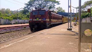 #Guruvayoor punalur express departure from Kottarakkara#expresstrain#