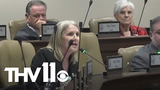 Arkansas lawmakers question handling of child abuse cases
