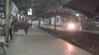 Firozpur Mumbai Central Janata Express with Overpowered 6350Hp WAP-7 Locomotive at Bandra, Mumbai