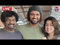 🔴live ఈడీ విచారణకు హాజరైన విజయ్ దేవరకొండ vijay deverakonda attends ed questioning socialposttv