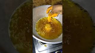 அட இந்த சிக்கன் 65 வேரலெவல்ல வந்துருக்கே 😮🥳 || Awesome Tamizha || #trending #viral #food #video