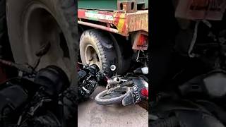 Akibat Truck kontainer Gak Kuat Nanjak#shorts#viralvideo#videoshorts