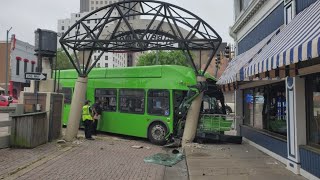 Red River District archway stops SporTran bus from plowing into downtown restaurant