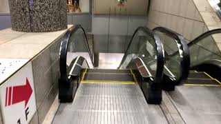 ［エスカレーター］小倉駅構内　日立製　HITACHI  escalator